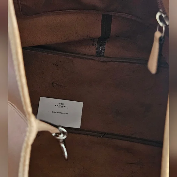Coach Brown Leather Market Metro Tote - Picture 10 of 12